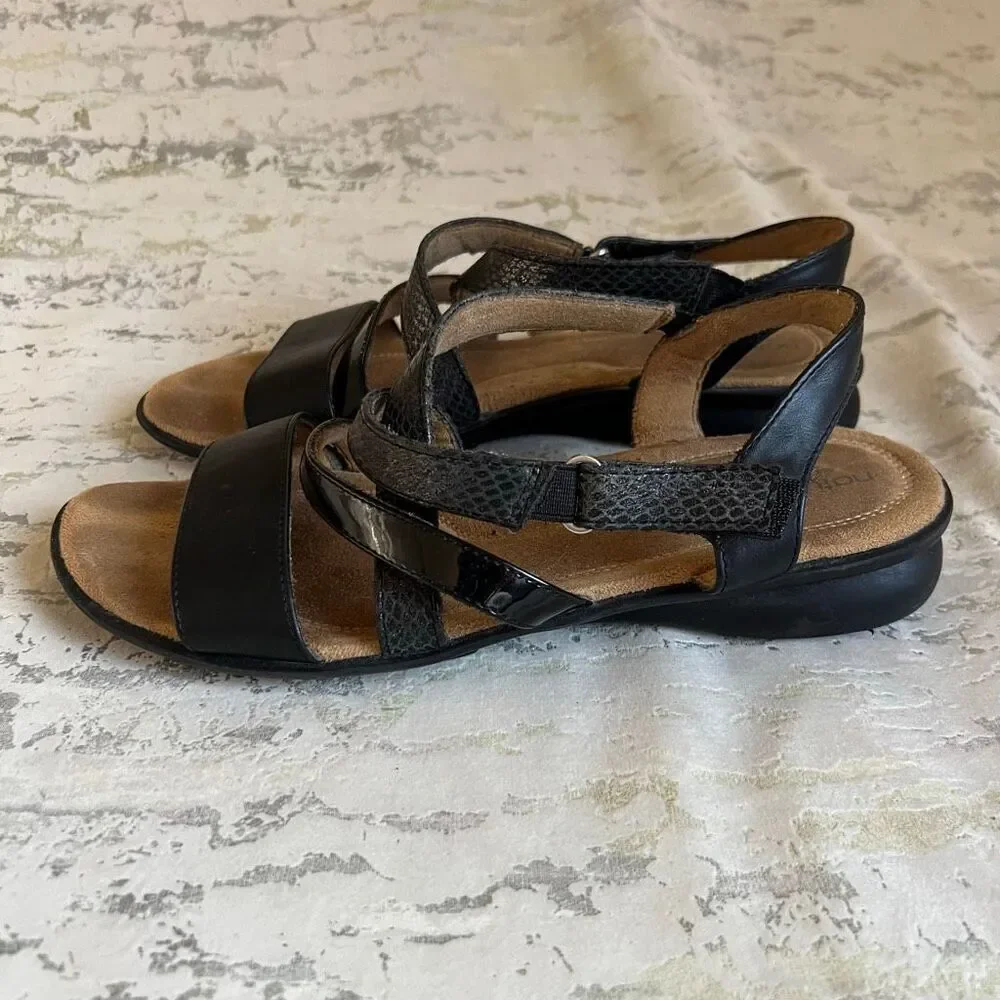Natural Soul Leather Strappy Sandals - Picture 6 of 8